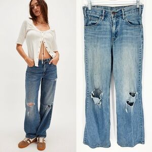 Levi's 90s Baggy Wide Leg Distressed Medium Wash Size 25 Boyfriend Grunge Skater